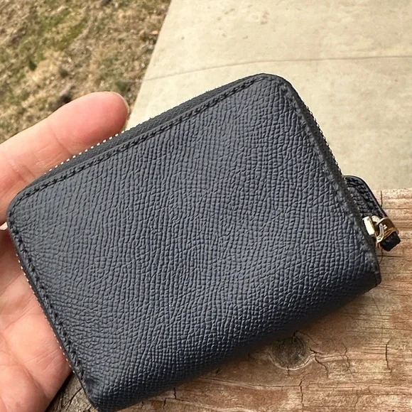 Coach Midnight Crossgrain Leather Vintage Wallet with zip inside pocket - Picture 11 of 11